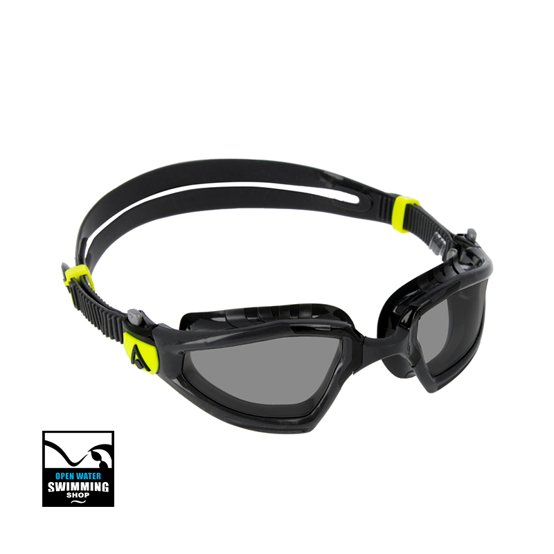 Aqua Sphere Kayenne Pro zwembril met photochromatic lens – automatisch lichtaanpassend zicht, panoramisch design en UVA/UVB bescherming voor triatlon en open water zwemmen.