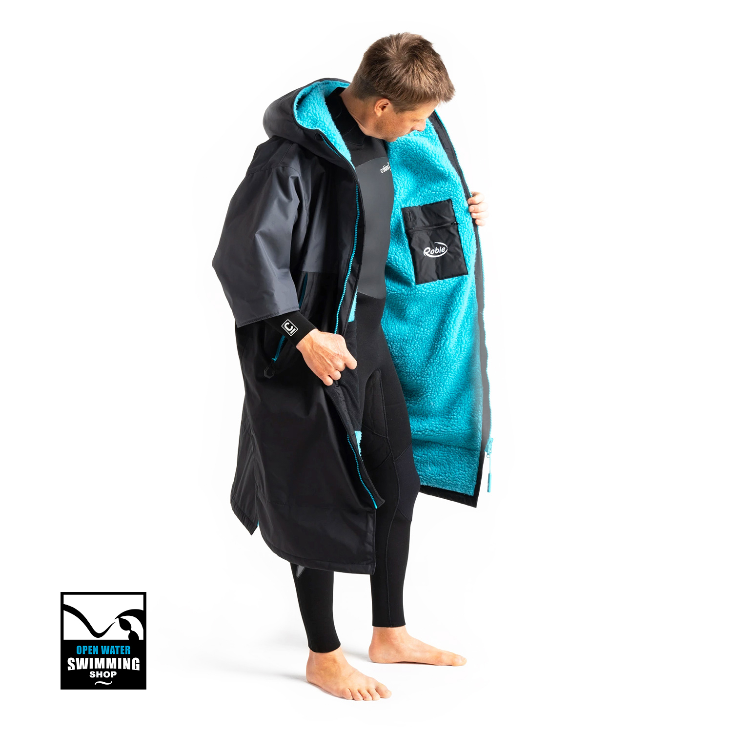 Robie Dry Series long sleeve omkleedjas – warm, waterafstotend en duurzaam, ideaal voor triatlon en open water zwemmen.