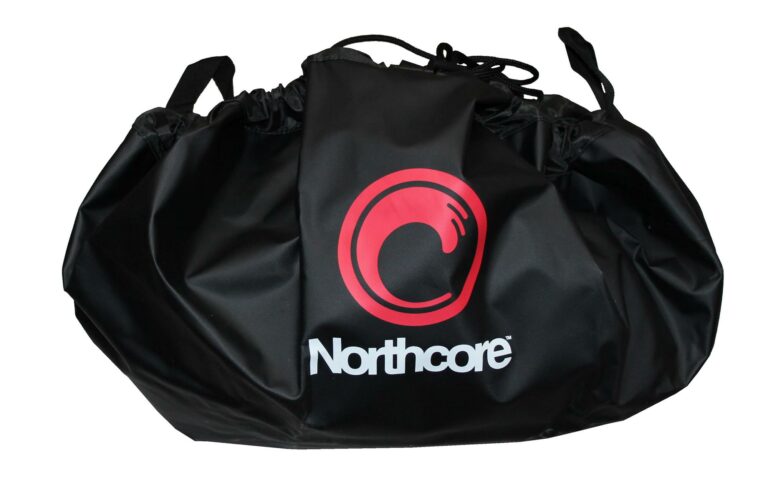 Northcore-C-Mat-Wetsuit-Change